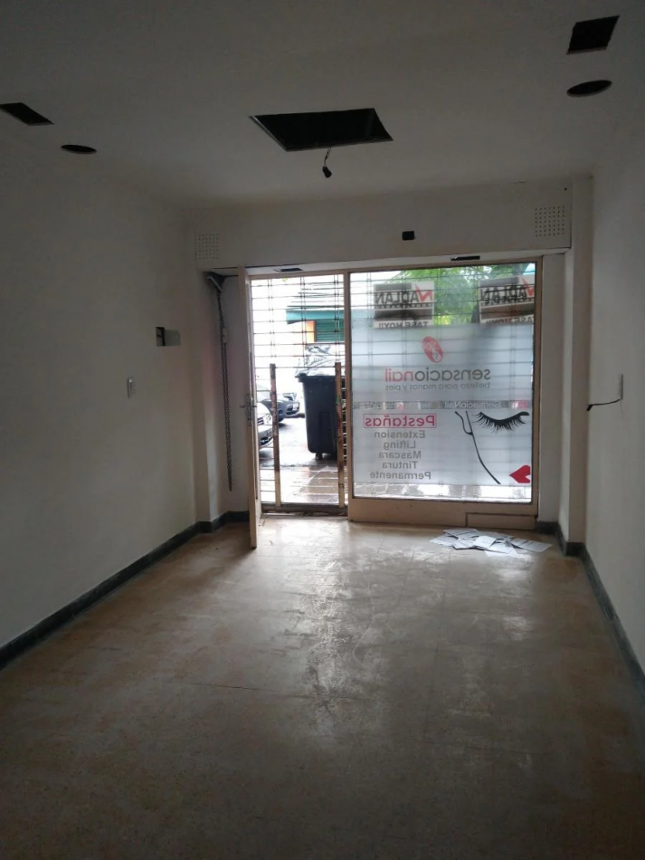 Venta Caballito Local 3 X 8 Excelente Renta Rojas Al 400 - Oportunidad