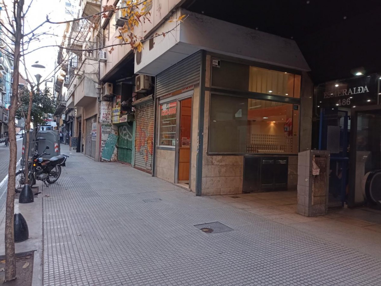 Centro venta Local Excelente renta 80 m², 2 Oficinas ** Peatonal Lavalle