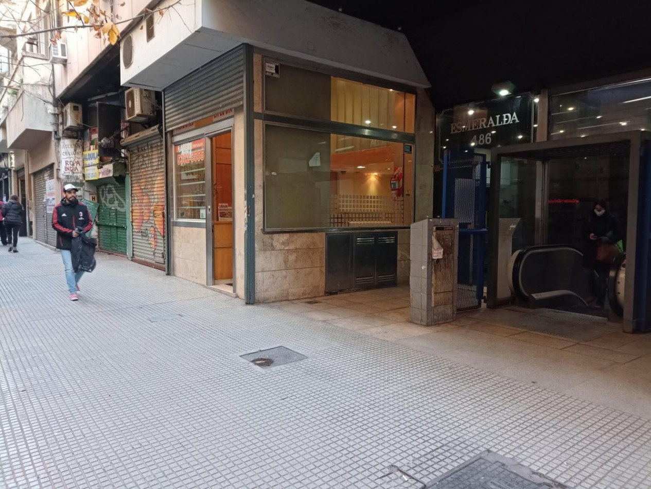 Centro venta Local Excelente renta 80 m², 2 Oficinas ** Peatonal Lavalle