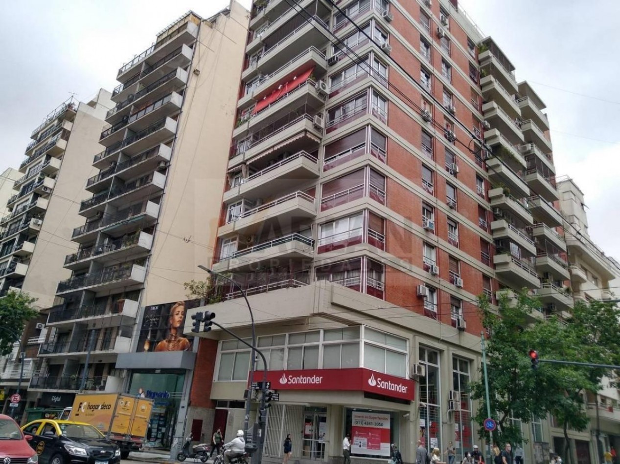 Recoleta Venta Piso de 4 Ambientes 148 m² Luminoso Depend - Santa Fe y Uriburu