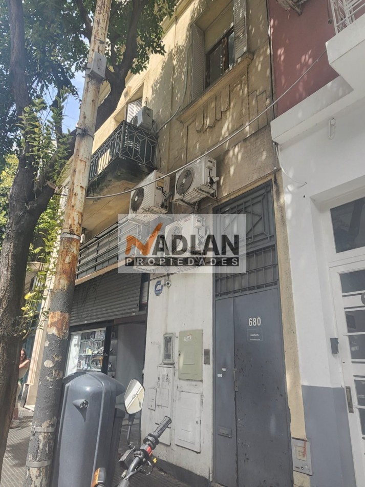 Edificio 3 plantas en Alquiler SIN EXPENSAS zona Htal Clinicas + 15 oficinas y espacios de trabajo - 310m2 