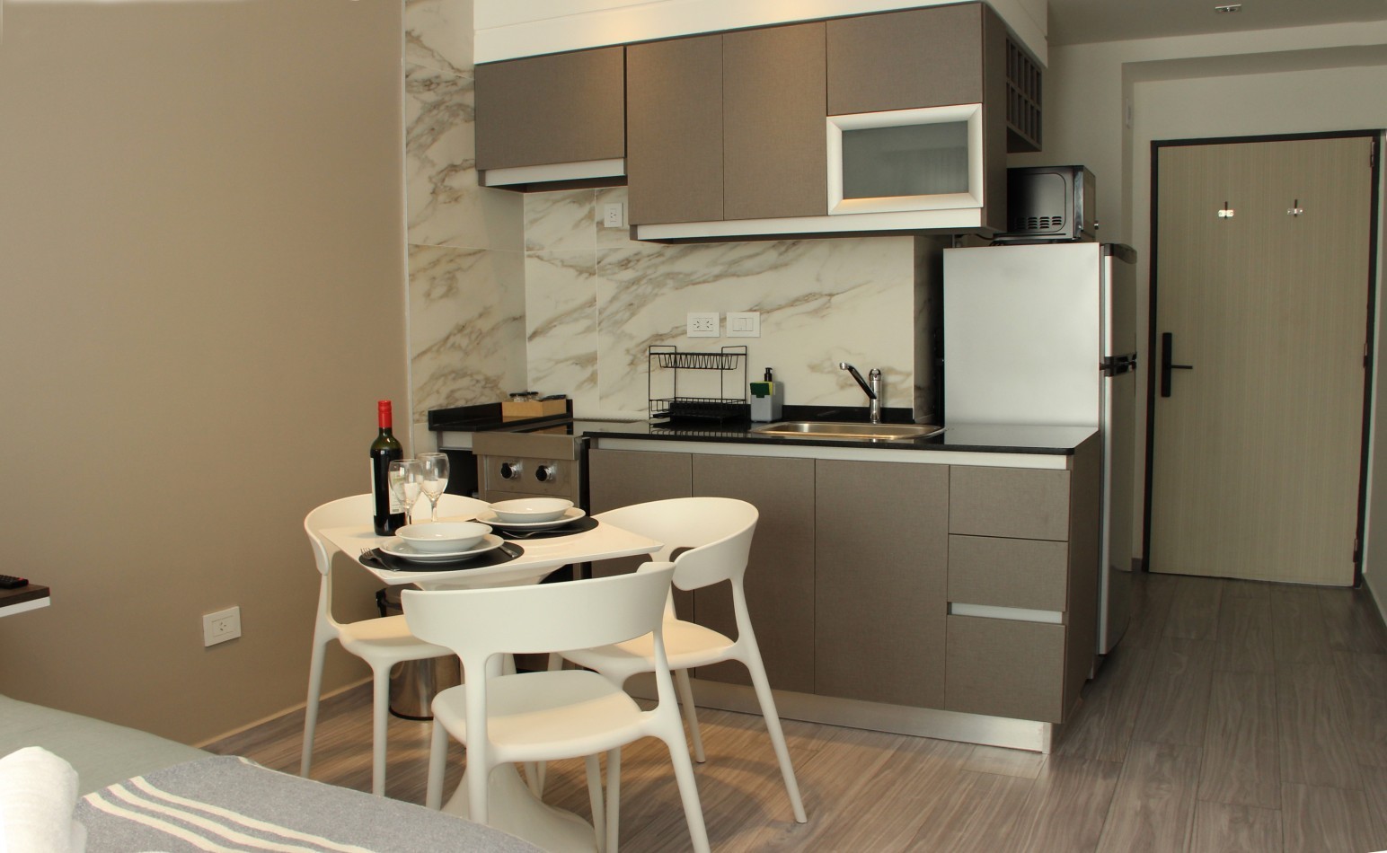 Almagro Abasto nuevo VENTA CON RENTA Monoambiente al frente muy Luminoso con Balcon y Amenities