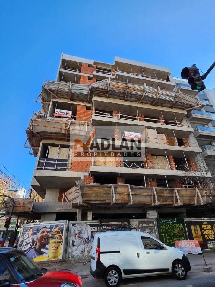 Almagro V Crespo 2 ambientes suite 50m2 Frente, balcon y toilette. M luminoso. emprendimiento categoria y amenities Junio 2026