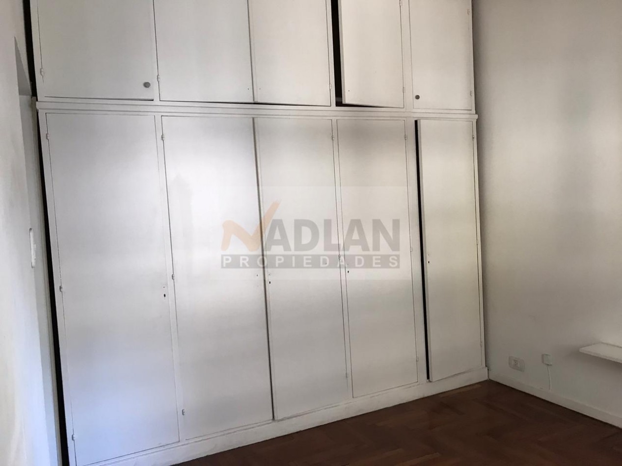 Palermo Hollywood Venta tipo PH 2 ambientes todo al frente 50 m2 balcon cocina separada lavadero